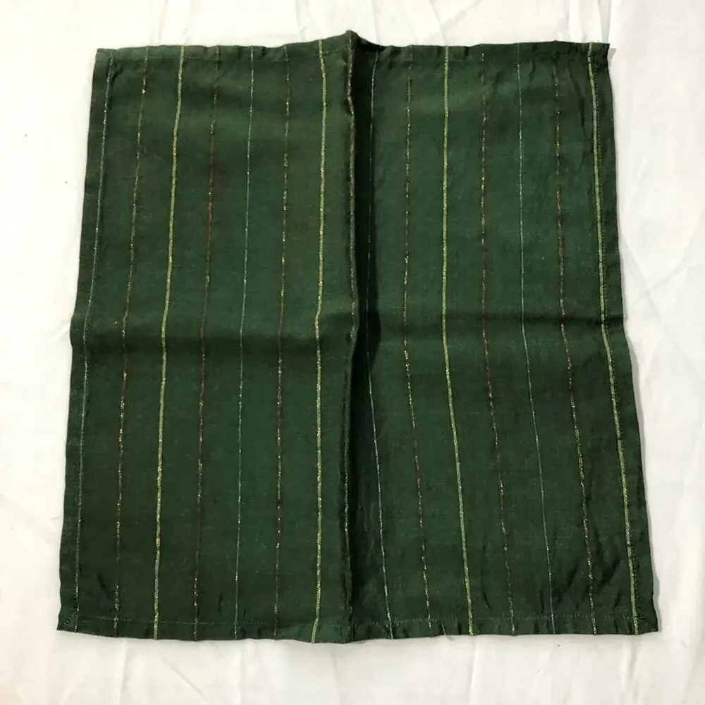 Crate and Barrel glimmer cocktail napkins set of 6 10”x10”